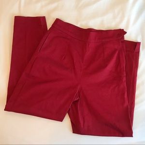 Vivien of Holloway capri pants in cherry